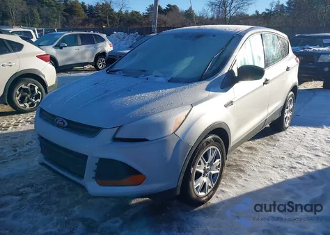 2013 Ford Escape S from USA, damaged, VIN 1FMCU0F71DUC80608